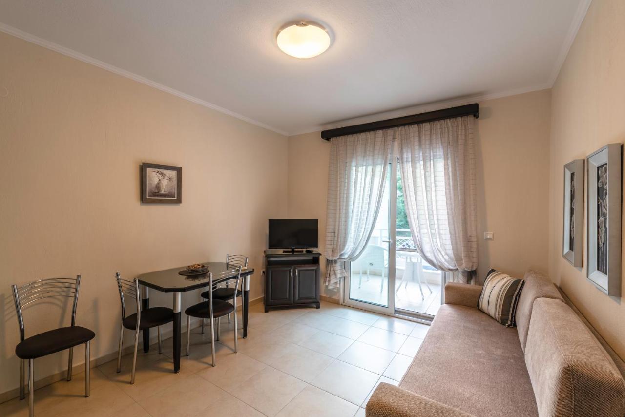 Niki Apartments Chrysi Ammoudia Dış mekan fotoğraf